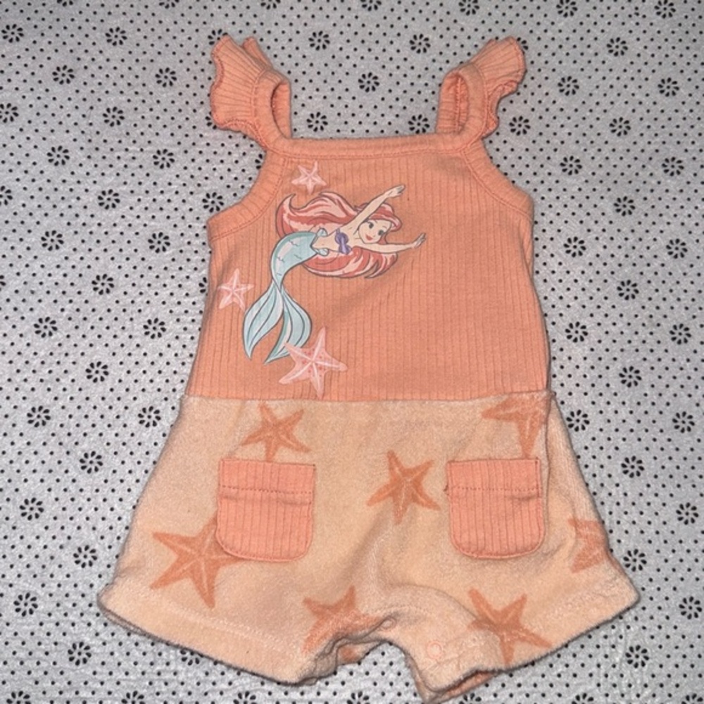🛍CUTE LITTLE GIRLS ROMPER SIZE 0-3 MONTHS 🛍